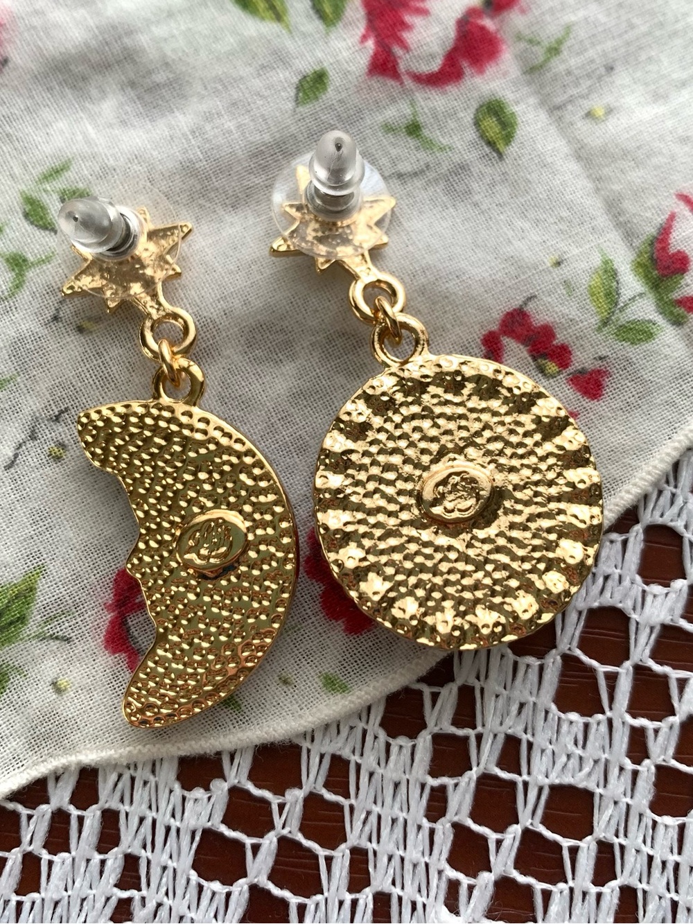Kirk’s Folly Purple Moon Face Vintage/Retro Style Earrings - Picture 4 of 4